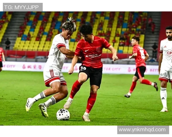 成都足球队反击战术解析与未来发展展望 成都足球队反击战术解析与未来发展展望