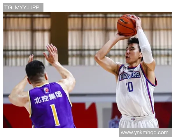 新疆对阵北控精彩图文直播全程回顾与分析