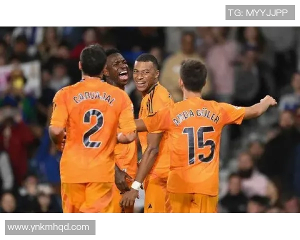 皇马与巴萨激战正酣谁将赢得这场世纪对决的荣耀与胜利